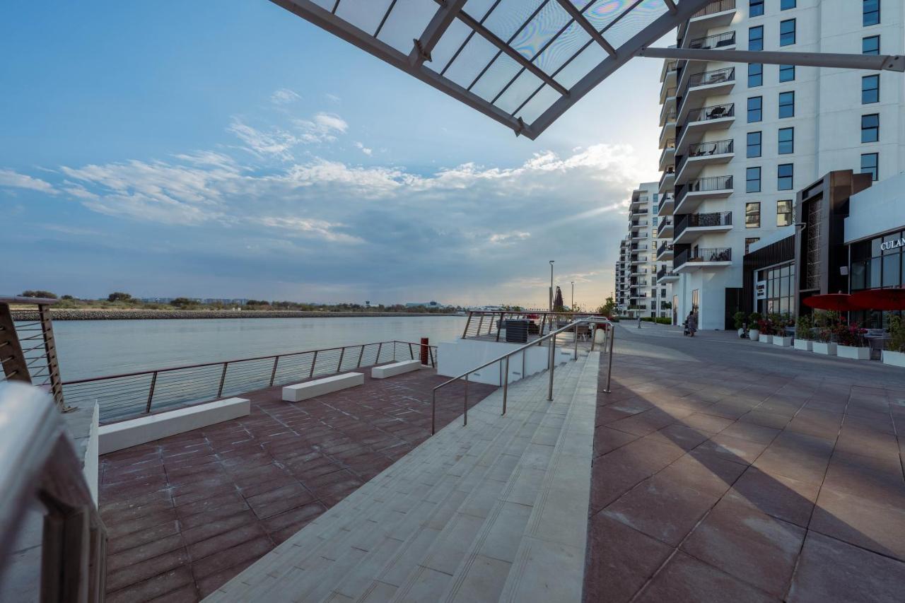 Maison Privee - Charming Retreat With Panoramic Views On Yas Island Apartamento